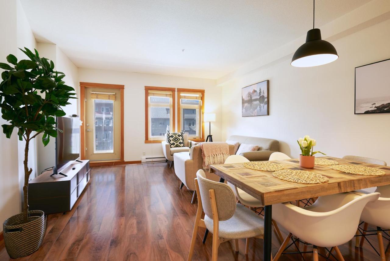 Mtn View Escape With King Size Bed With Outdoor Pool - Banff Pass Included! Leilighet Canmore Eksteriør bilde