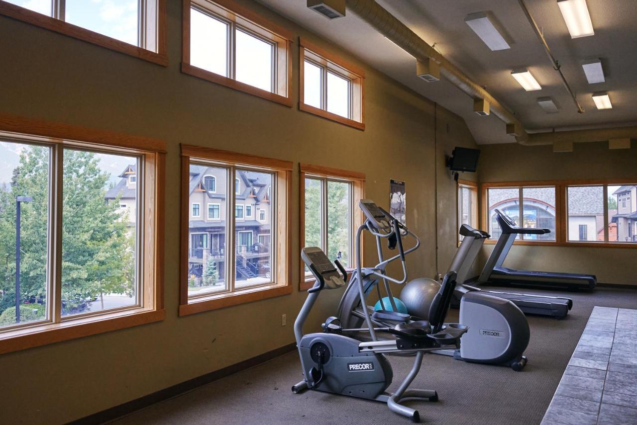Mtn View Escape With King Size Bed With Outdoor Pool - Banff Pass Included! Leilighet Canmore Eksteriør bilde